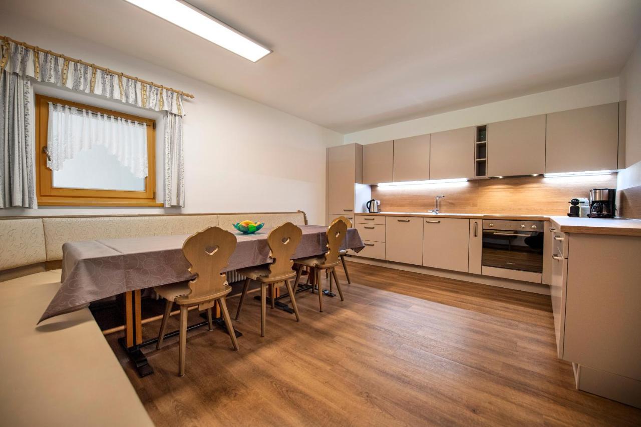 Apartments La Rives Santa Cristina Val Gardena Экстерьер фото