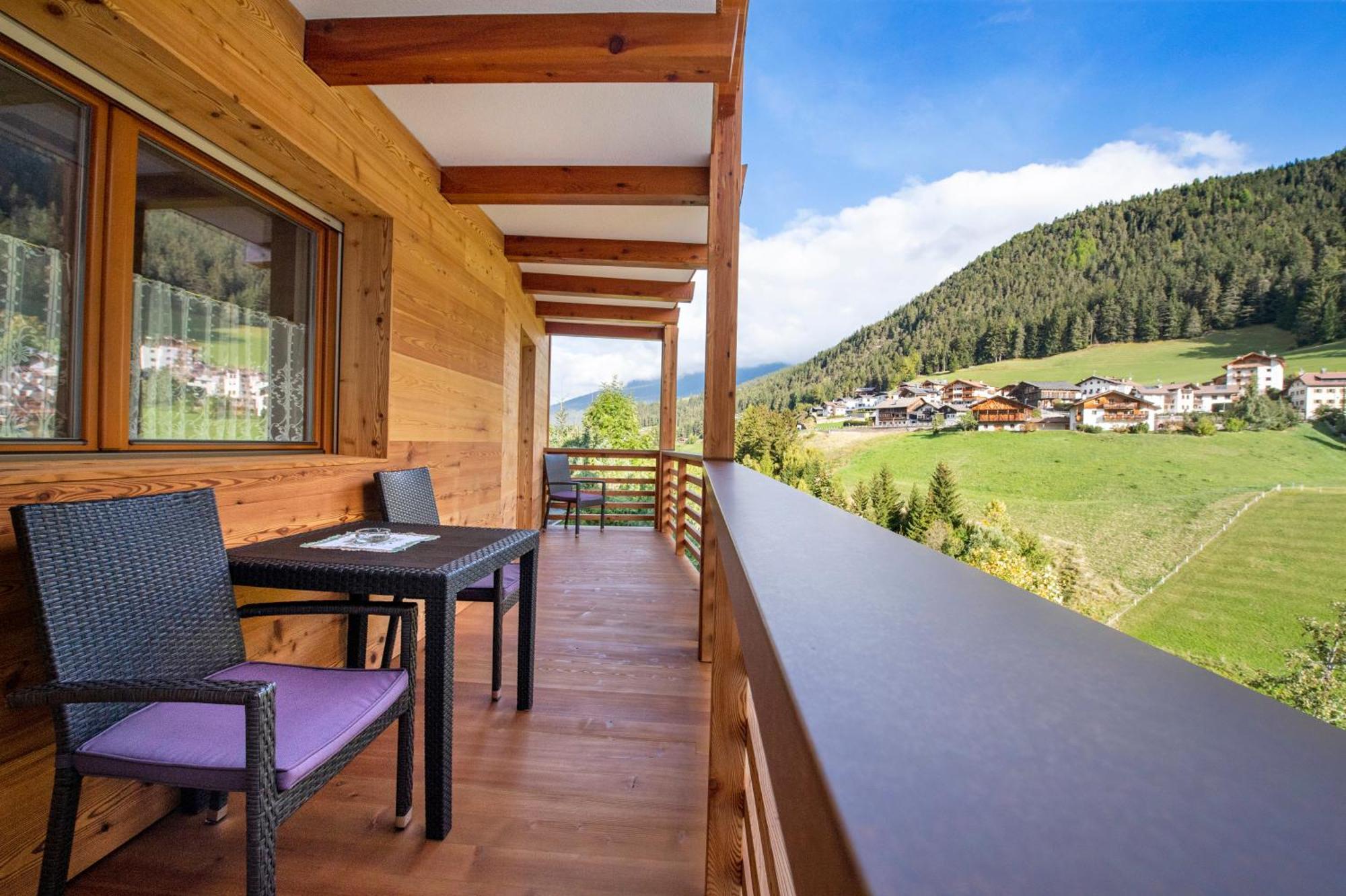 Apartments La Rives Santa Cristina Val Gardena Экстерьер фото